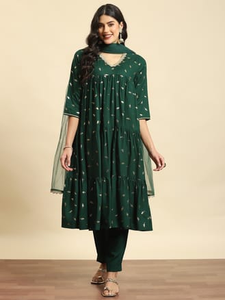 Women Liva Rayon Green Floral Print Kurta Trouser Dupatta